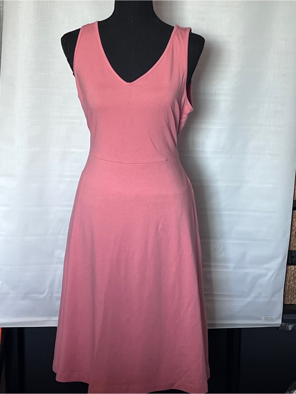 Apt. 9 Sleeveless V-Neck Midi Dress in Rose Pink